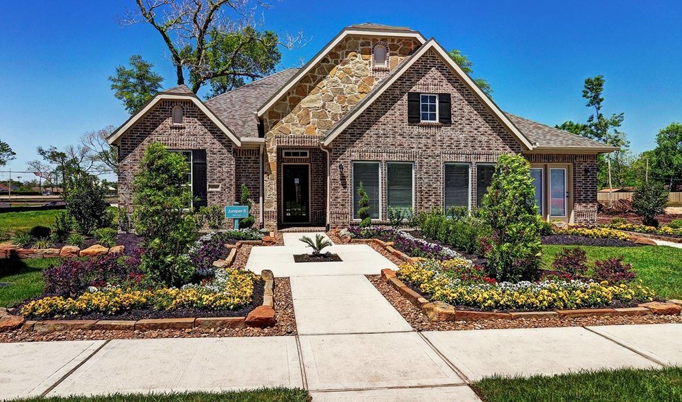 Kingdom Heights in Rosenberg, Texas Exterior Houston by K