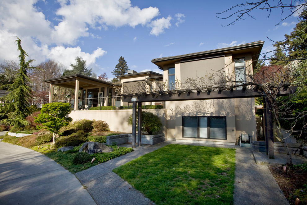 Inspiration for a contemporary one-story exterior home remodel in Seattle