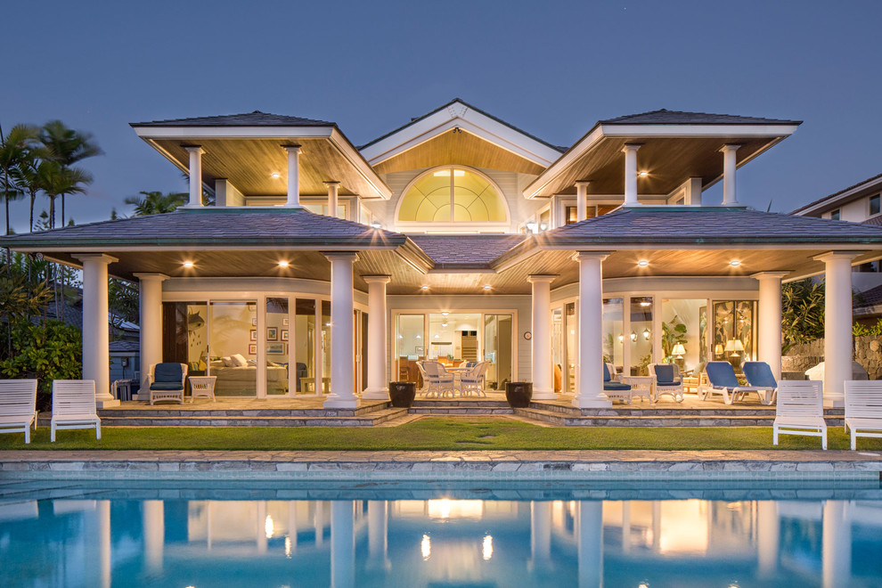 Inspiration for a large beach style two floor house exterior in Hawaii.