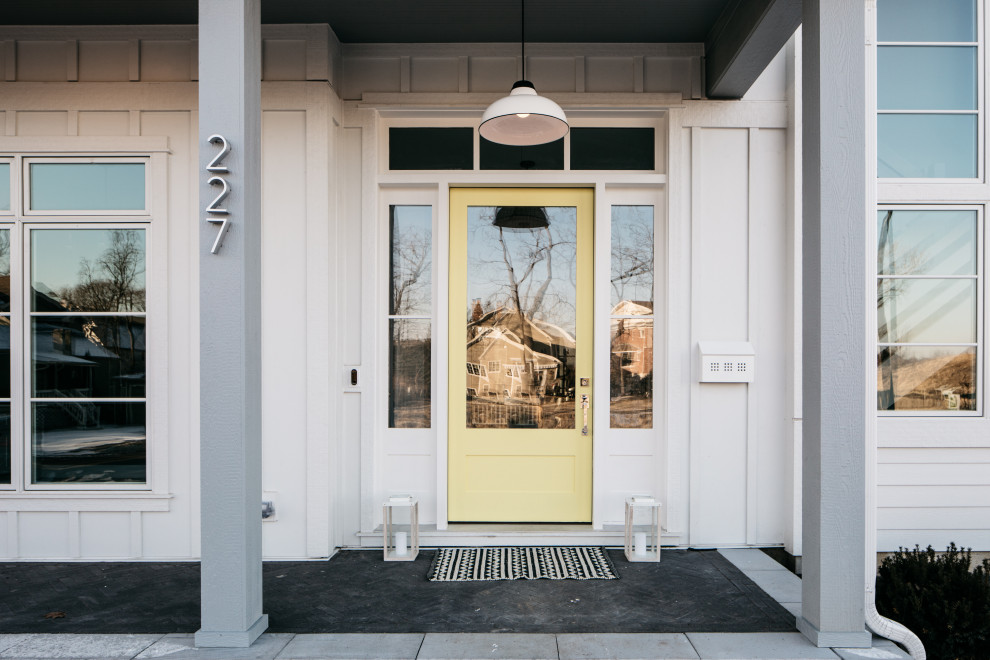 Laird Street II Farmhouse Exterior Chicago by M House