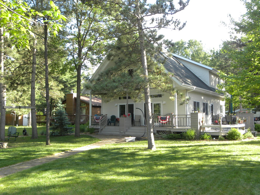 Lake Camelot Residence Traditional Exterior Milwaukee by Brian