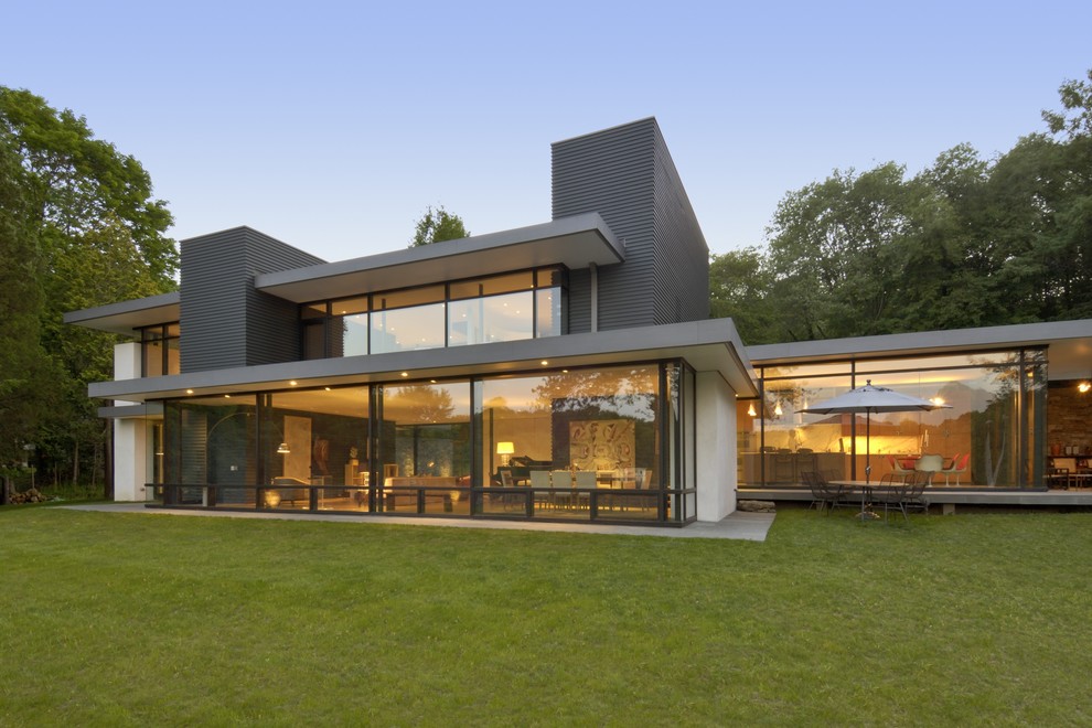 Idéer för stora funkis grå hus, med två våningar och platt tak
