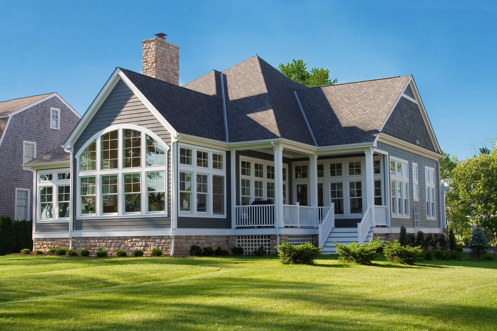 Lakefront Living at Buckeye Lake Traditional Exterior Columbus