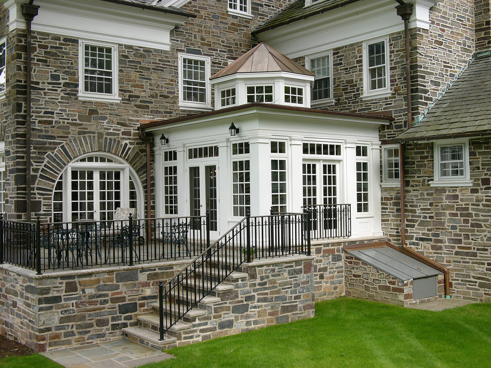 Traditional house exterior in Philadelphia with stone cladding.