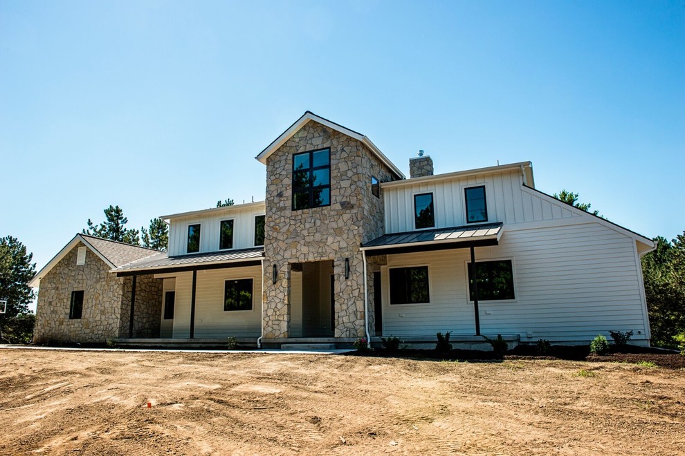 Lawrence Modern Farmhouse Farmhouse Exterior Kansas City by Kellogg Interiors Houzz