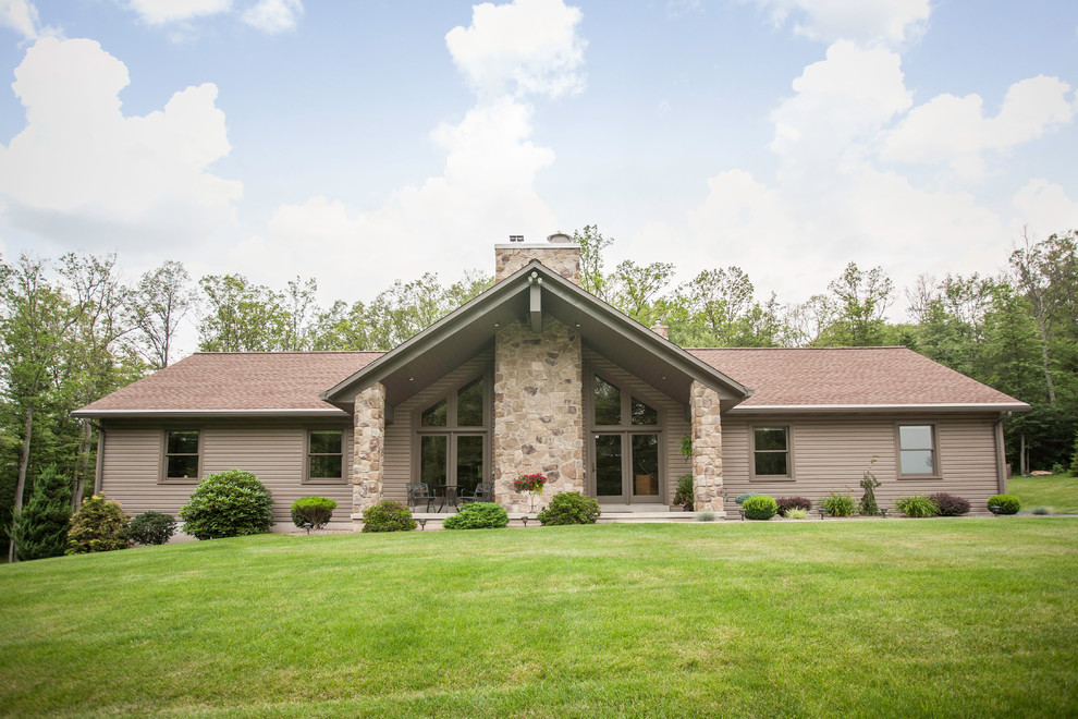 Lickdale, PA Mountain Home Rustic Exterior Philadelphia by Earl