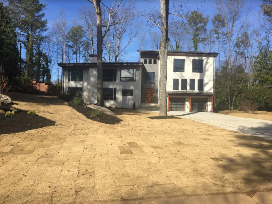 Minimalist exterior home photo in Atlanta