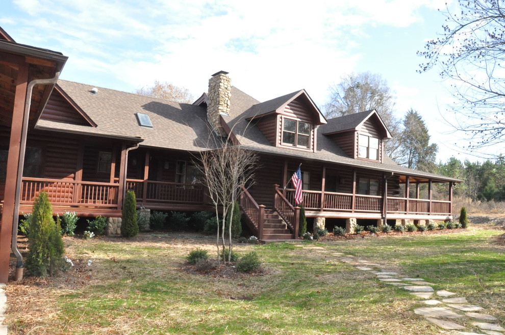 Photo of a rustic house exterior in Charlotte.