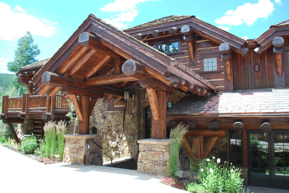 Mountain style exterior home photo in Denver