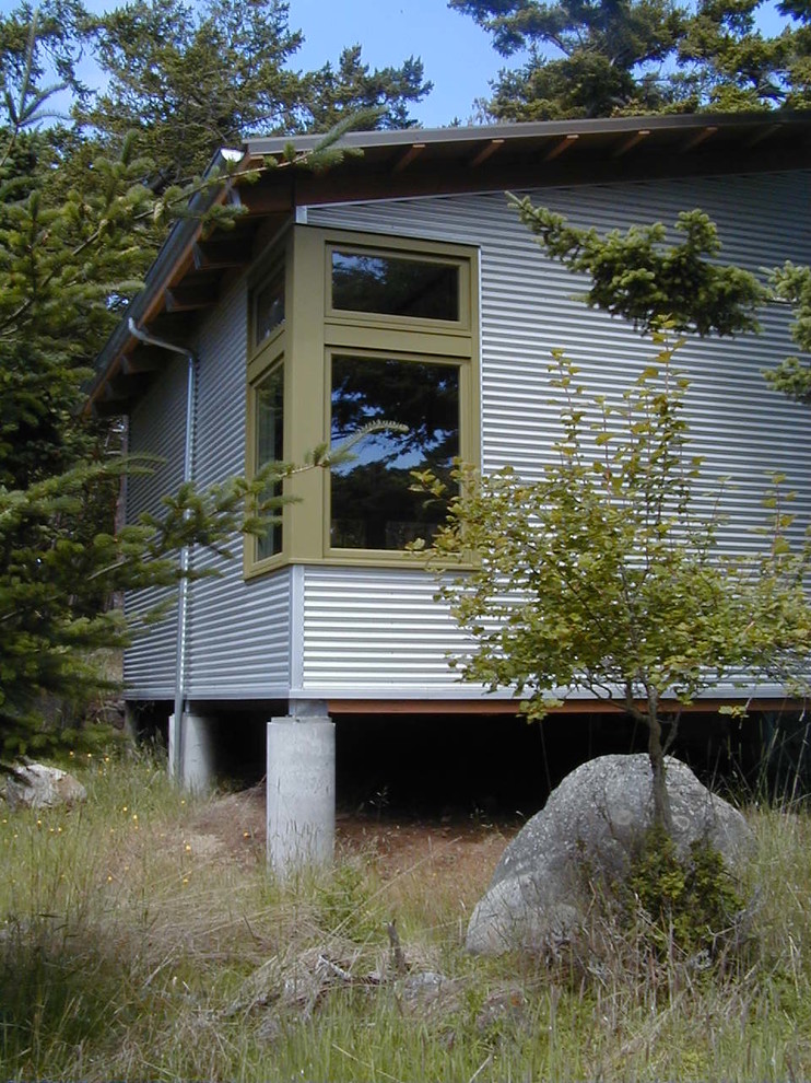 Contemporary exterior home idea in Seattle