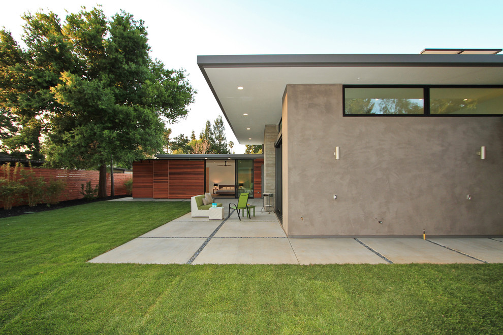 This is an example of a modern bungalow house exterior in San Francisco.