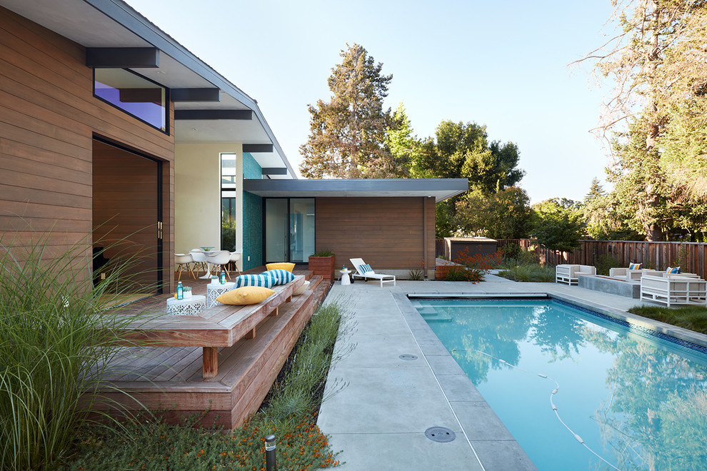 Inspiration for a midcentury house exterior in San Francisco.