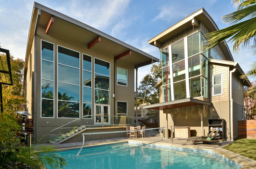 Contemporary wood exterior home idea in Austin