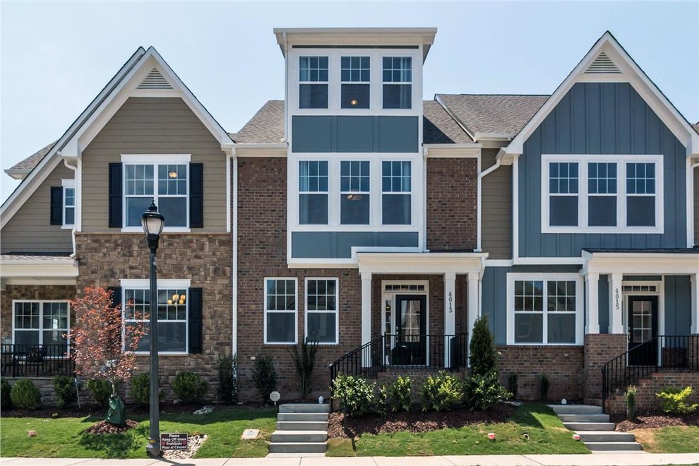 M/I Homes of Raleigh Amberly Village Sqaure Hazelwood Model