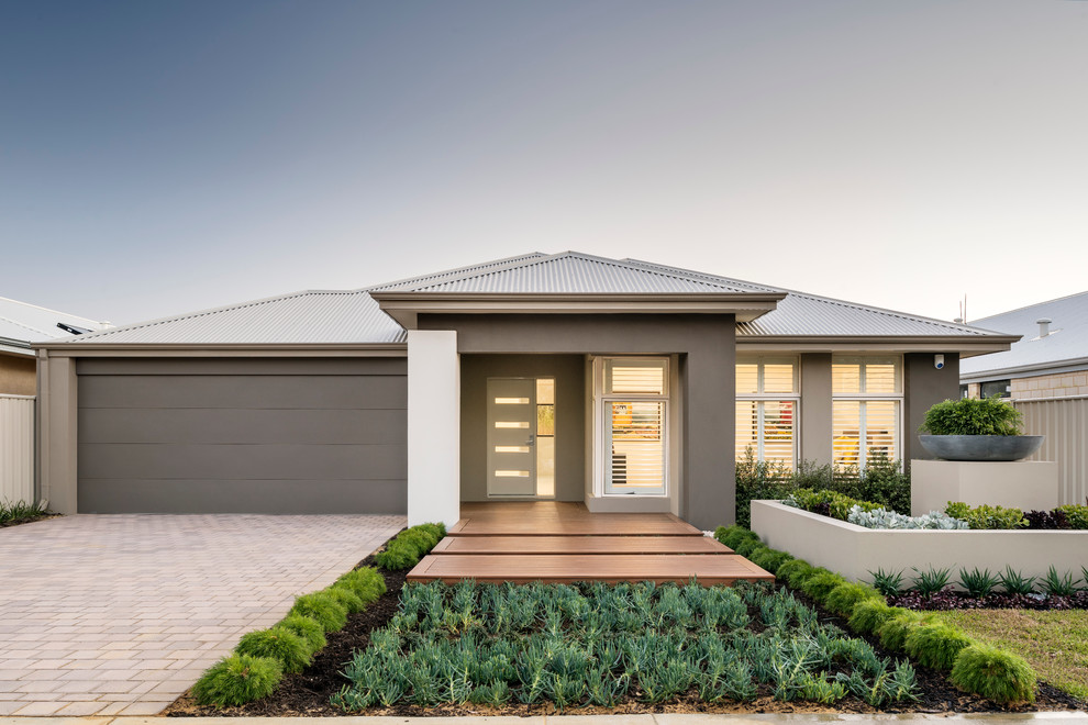 Inspiration for a contemporary gray one-story exterior home remodel in Perth with a hip roof