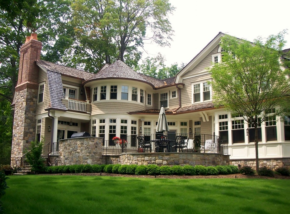 Madison Traditional Exterior New York by Passacantando