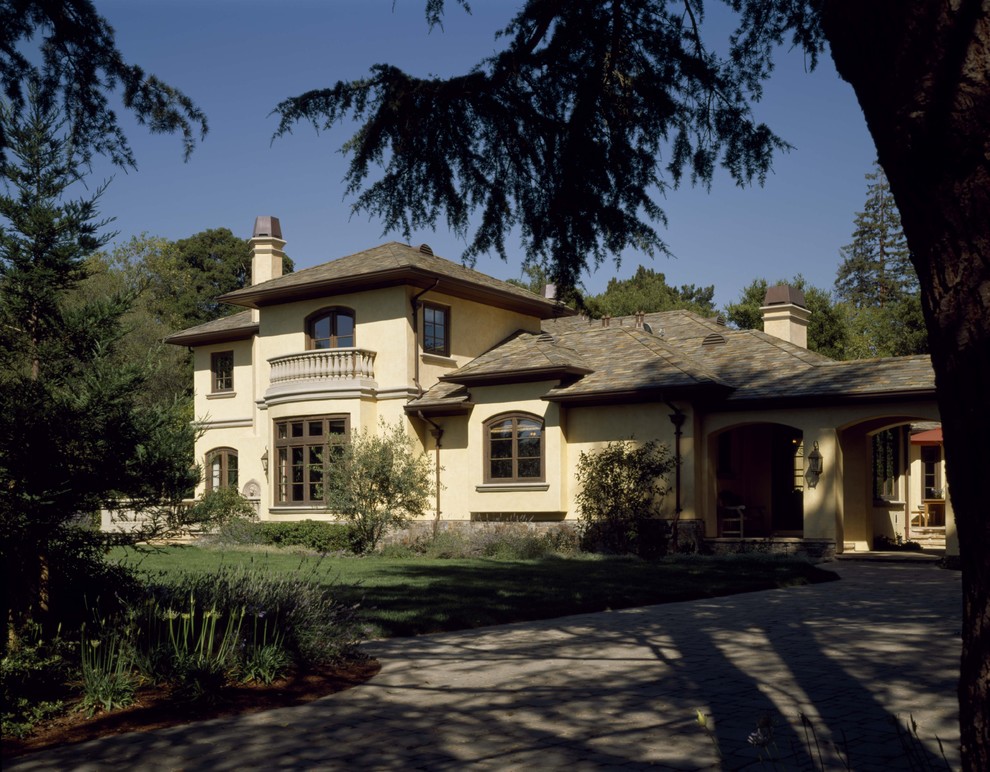 This is an example of a mediterranean house exterior in San Francisco.