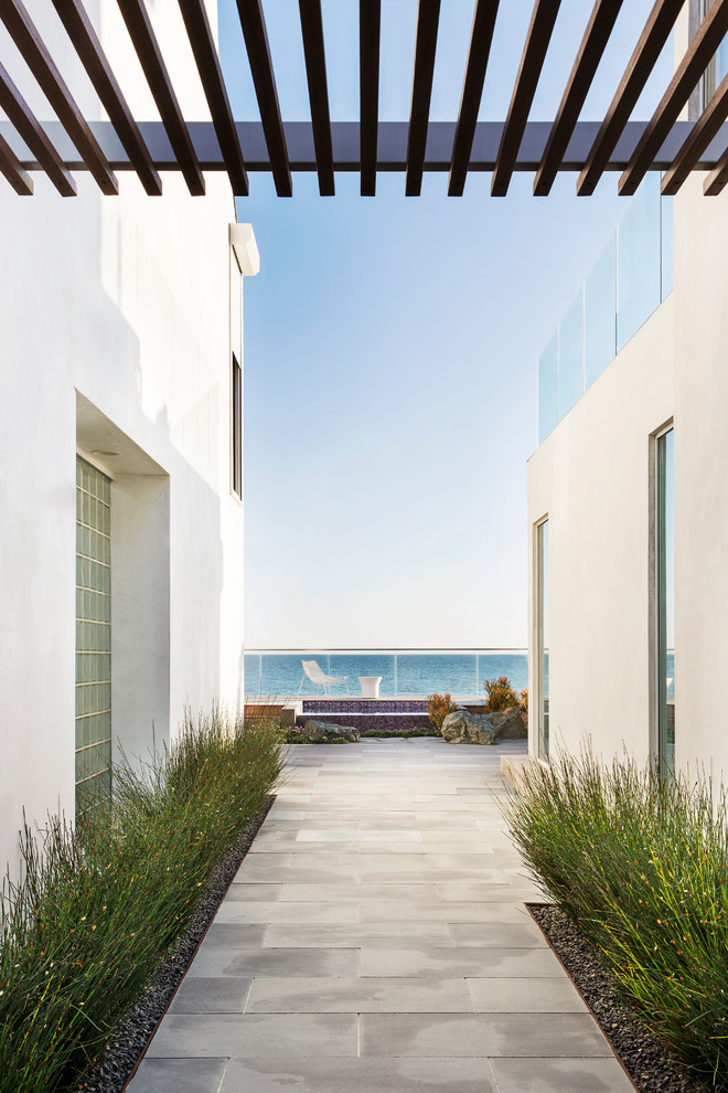 Malibu Contemporary Exterior Los Angeles by Jeffrey Hitchcock