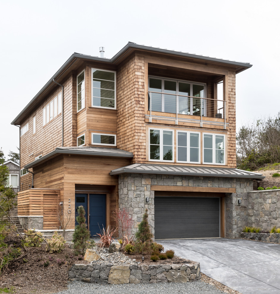 Beach style exterior home photo in Portland