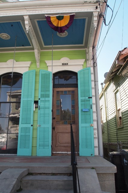 https://st.hzcdn.com/simgs/pictures/exteriors/mardi-gras-bywater-new-orleans-kayla-stark-img~7421b03606b483af_4-6918-1-7d78e41.jpg