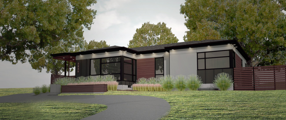 Свежая идея для дизайна: маленький, одноэтажный, серый дом в стиле модернизм с комбинированной облицовкой и вальмовой крышей для на участке и в саду - отличное фото интерьера