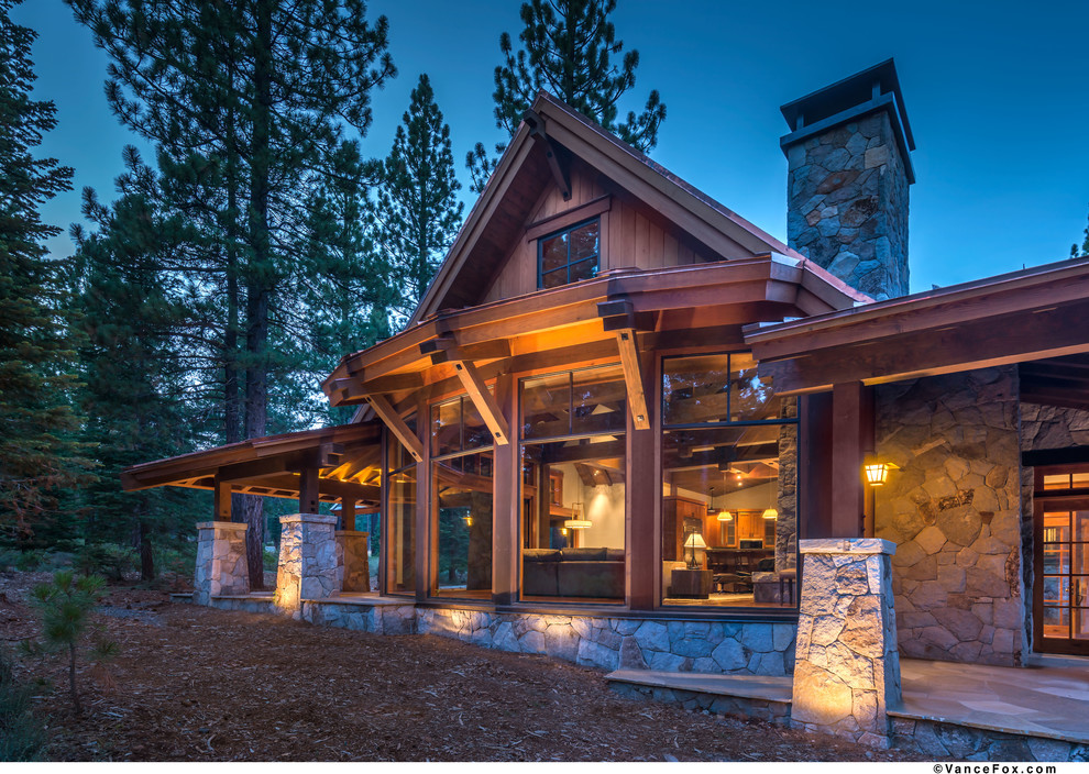 This is an example of a rustic house exterior in Sacramento.