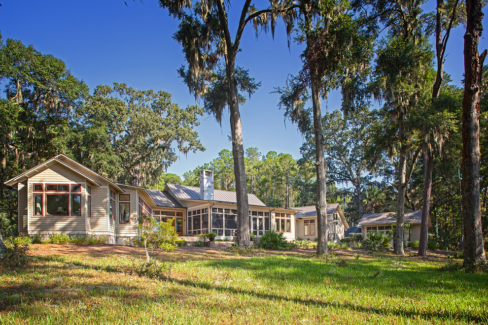 Transitional beige one-story concrete fiberboard gable roof idea in Atlanta