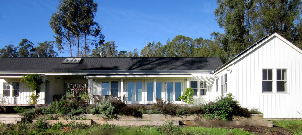Example of a country exterior home design in San Francisco