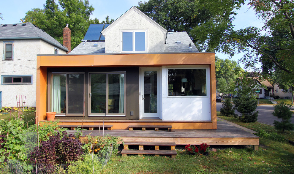 Inspiration for a small contemporary bungalow house exterior in Minneapolis.