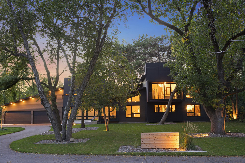 This is an example of a modern house exterior in Minneapolis.