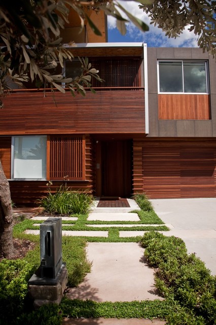 Modern Asian Aesthetic For Beach House At White Rock By Virginia Kerridge Maritim Hauser Sydney Von Designhunter Houzz