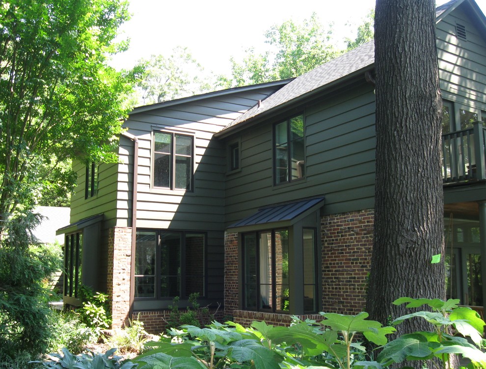 Источник вдохновения для домашнего уюта: двухэтажный, деревянный, зеленый дом среднего размера в стиле кантри
