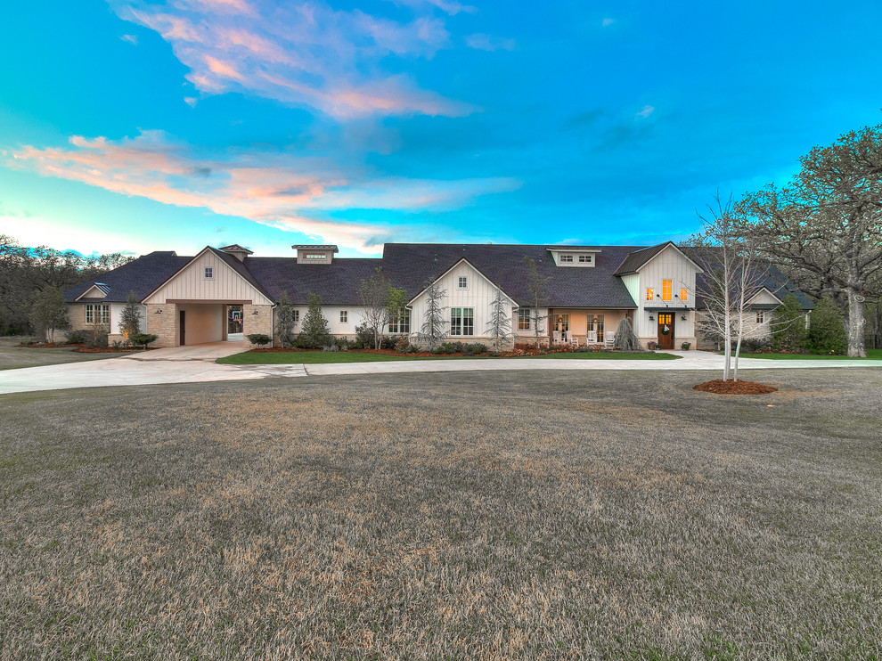 Modern Farmhouse - Farmhouse - Exterior - Oklahoma City - by Chad ...