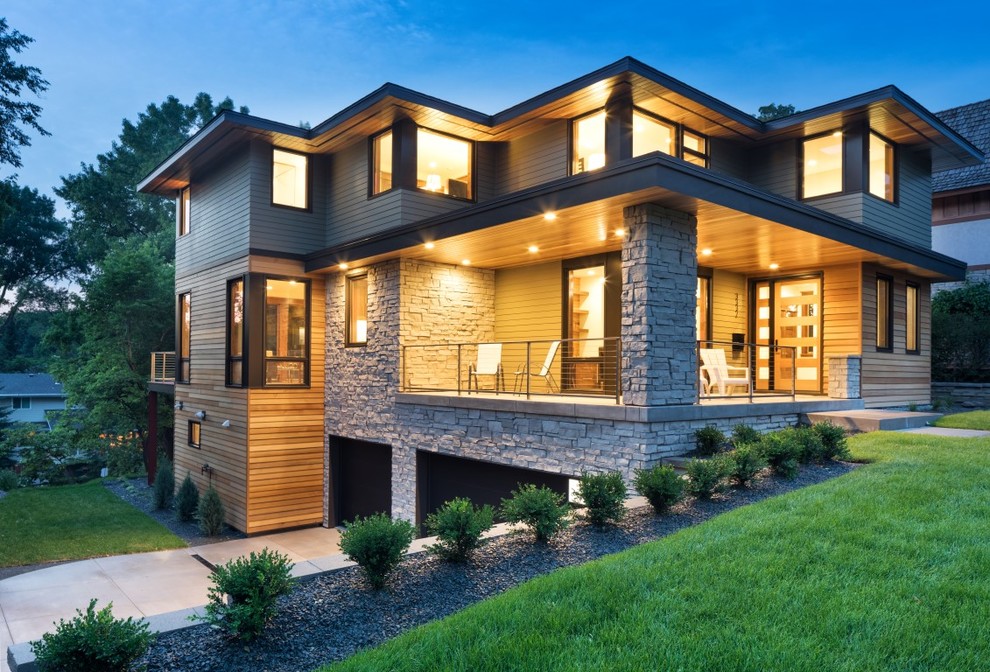 Geräumiges, Zweistöckiges Modernes Einfamilienhaus mit Mix-Fassade, bunter Fassadenfarbe, Walmdach und Misch-Dachdeckung in Minneapolis