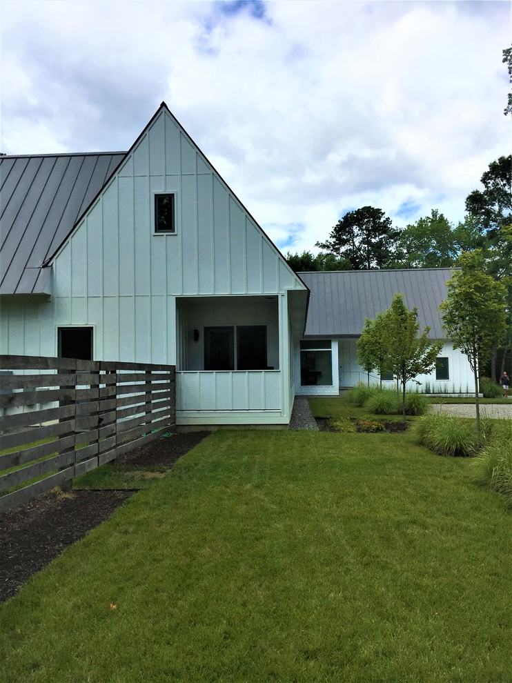 Modern Suburban Home Farmhouse Exterior Richmond By Patrick