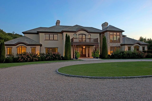 Modern Tuscan Estate Traditional House Exterior New York By Perello Design Build Houzz Uk
