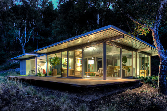 Modular Glass Guest House Modern Exterior San Francisco By Canyon Design Build Houzz