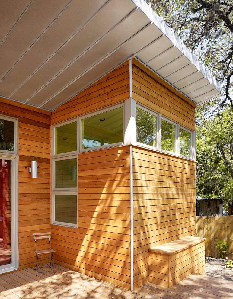 Moderne Holzfassade Haus in Austin