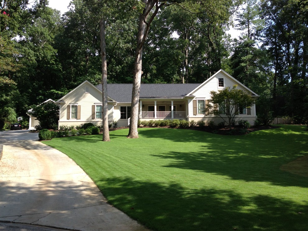 Montana Road Ranch Style home remodel Traditional Exterior