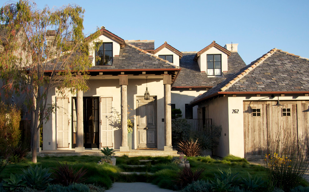 Zweistöckiges Mediterranes Haus in Orange County