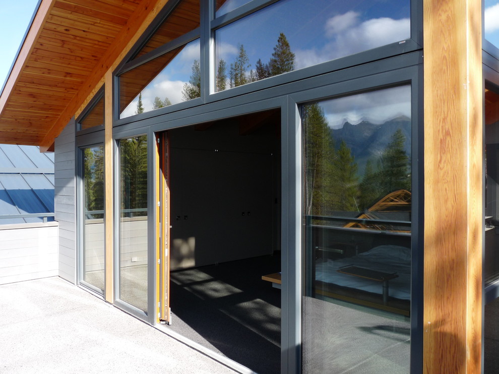 Design ideas for a contemporary house exterior in Vancouver.