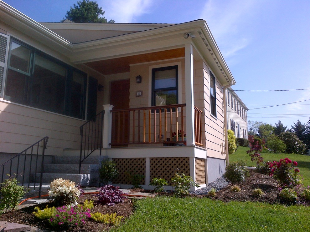 Mudroom addition Traditional Exterior Boston by Cabot Building
