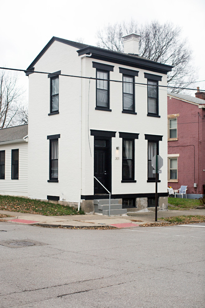 Example of an eclectic exterior home design in Cincinnati