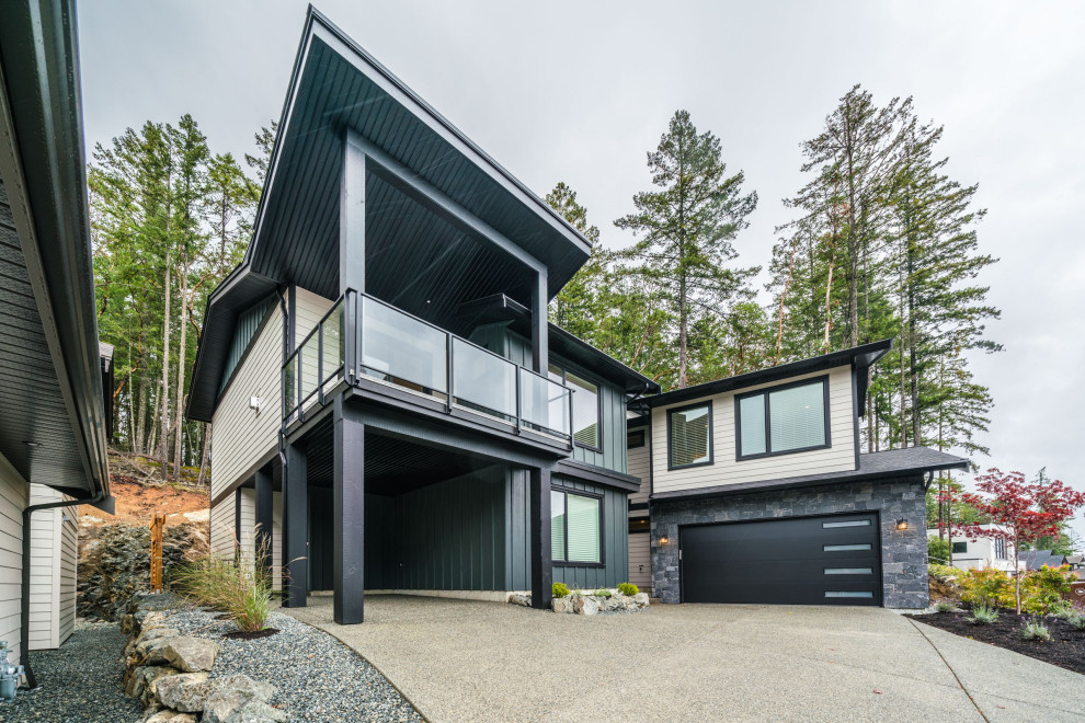 Nanaimo Glen Oaks Drive Custom Home Modern Exterior Other by