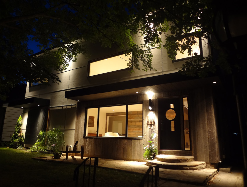 Napier Street Barrie, Ontario Modern House Exterior Toronto