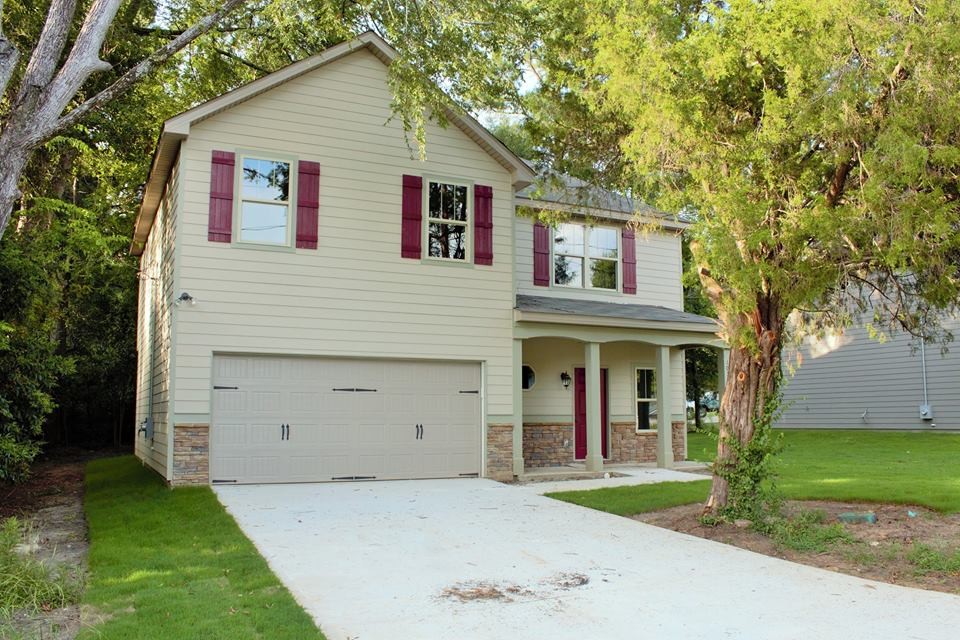 New homes Traditional Exterior Atlanta by Donald Bowles Inc