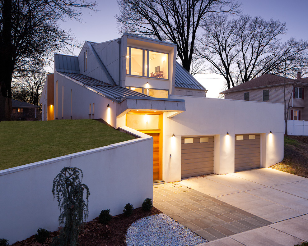 New Jersey House - Modern - Exterior - New York - by DeVere ...