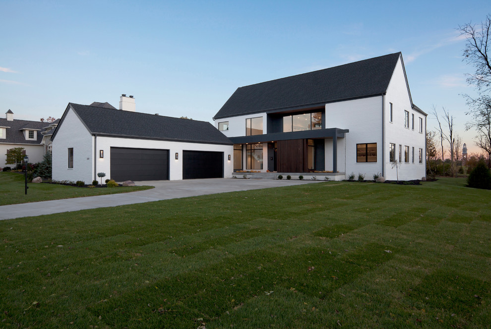 Modern Colonial House Exteriornull
