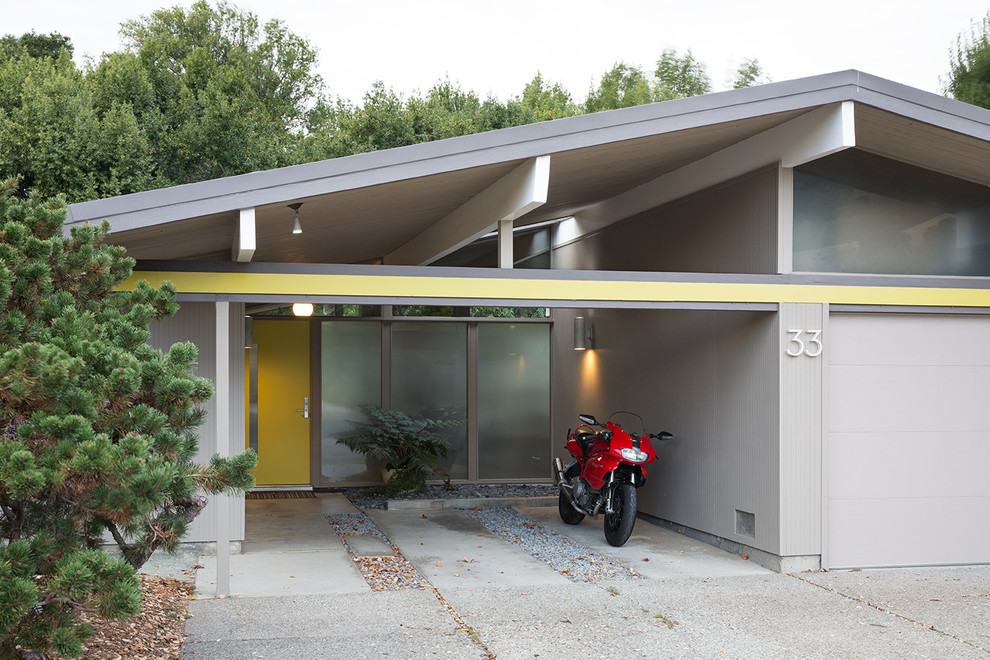 Mid-century modern exterior home idea in San Francisco