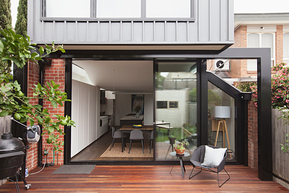 Contemporary two-story house exterior idea in Melbourne